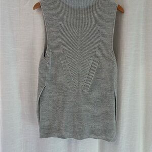 Gray Knit Tank Top (Topshop)